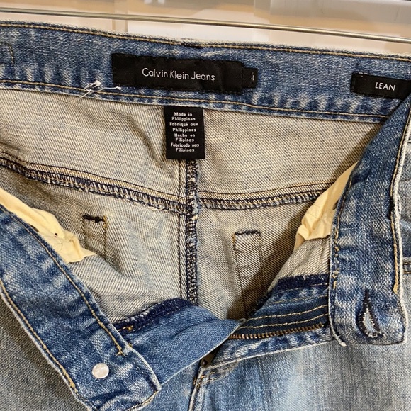 Calvin Klein Lean Jeans - Picture 6 of 8